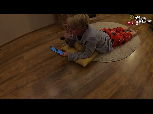 ❤️ ક્રેઝી સોનેરી ચૂસવું વિશાળ ડિક ચૂસવું અને તેના પર ઉછળવું - ગુદા મૈથુન ️  gu.filmexxx18.ru પર  ❌️